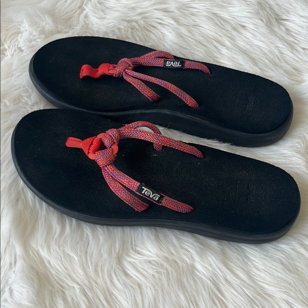 Teva Voya Tri flip flops 8